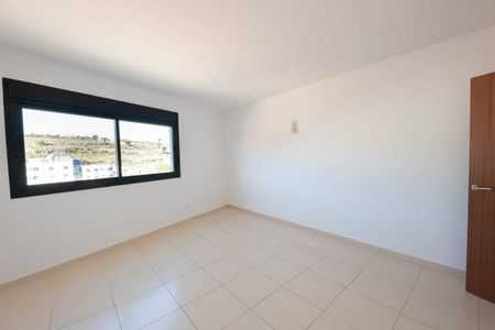 Rent at C/Serventia, 105 - Photo 4