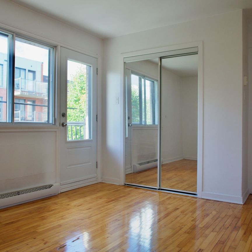 One-Bedroom Apartment for Rent in Verdun – Available 01/11/2025 - Photo 1