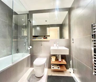 Cardinal Building, High Point Village, Hayes, UB3 - Photo 5