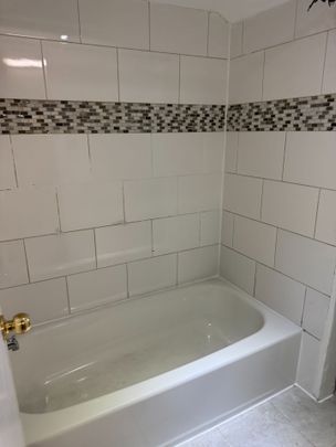 For Lease - 47 Carisbrooke Square Unit# Bsmt, Toronto, Ontario - Photo 1