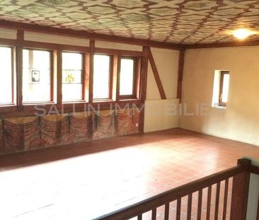 APPARTEMENT DUPLEX DE 3½ PIECES AVEC CARACTERES HISTORIQUES - Photo 2