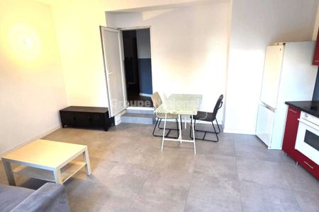 ESTAQUE RIAUX! Beau T3 de 52 m² au rdc d'une petite copropriété de 2 lots avec cave! - Photo 3