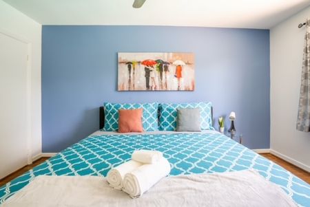 $3,649 / 4 br / 2 ba / 3400 sqft 11 McKay Rd - Photo 4