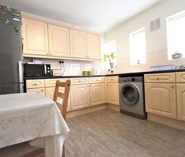 2 bedroom maisonette to rent - Photo 6