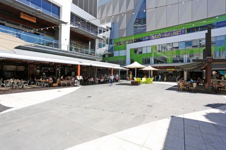 RENOVATED 1 BEDROOM UNIT - Photo 5