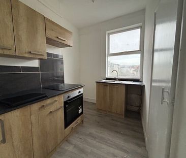 South Terrace - Photo 5