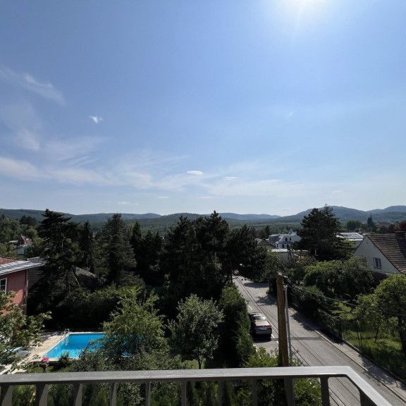Erstbezug, wunderschöne sonnige Haushälfte mit Aussicht - Photo 1