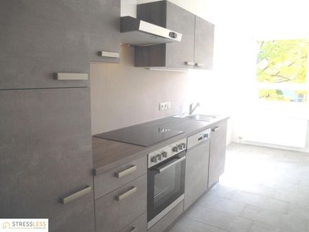 10 Minuten vor Wien! Gepflegte 3 Zimmer Wohnung mit Loggia in Grünruhelage! RESERVIERT! - Foto 2