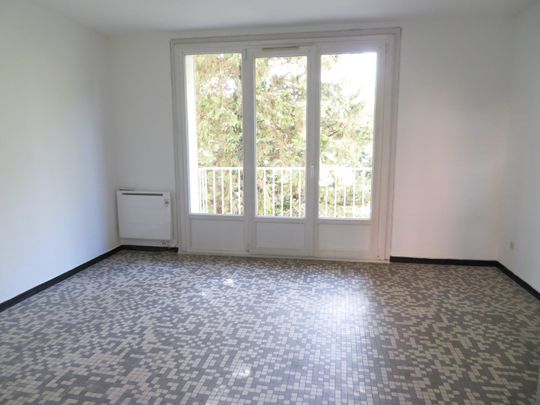 T3, Rue de Rivoli, 67m², 510€ H.C, Nîmes. - Photo 1