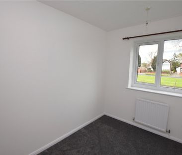 Middleton Park Road, Middleton, Leeds, West Yorkshire, LS10 - Photo 3