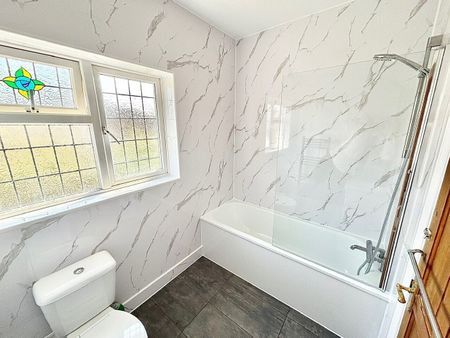 Parkmead, Debden, IG10, Loughton - Photo 5