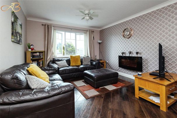 2 Bedroom Flat - Photo 1