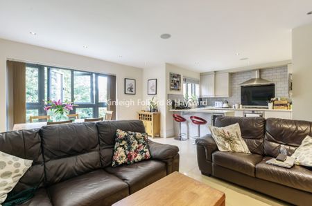Sydenham Hill, London, SE26 - Photo 2
