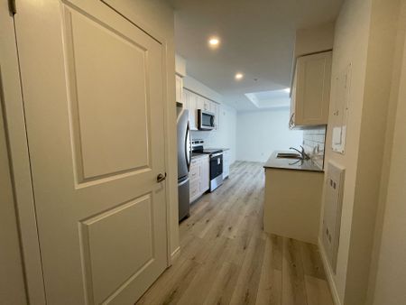 For Lease - 30 Hanmer Street Unit# 209, Barrie, Ontario - Photo 4