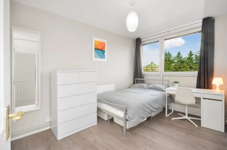 119 Candy Street-Room 4 - Photo 5