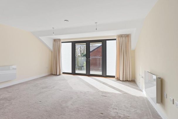 2 bedroom retirement property to rent - Photo 1