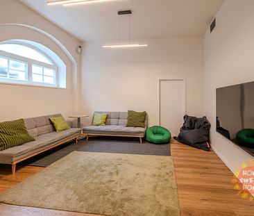 Pronájem bytu 1+kk a garsoniéry 18 m², Kotlaska 64, Praha - Photo 1
