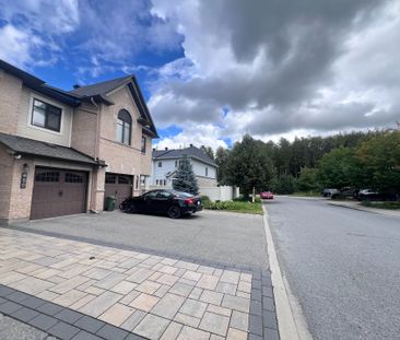For Lease - 450 Silverstone Way, Barrhaven, Ontario - Photo 3