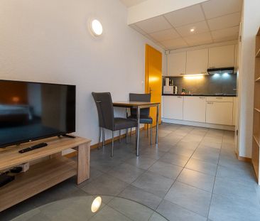Studio Entièrement Meublé et Équipé – Avec ou Sans Service Hôtelier - Photo 1
