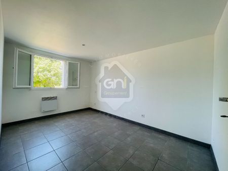 Appartement en rez de jardin à louer à Barjols 3 pièce(s) 38 m2, - Photo 3