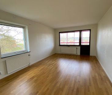 Torparegatan, Trollhättan - Foto 2