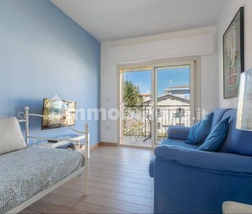 Appartamento in villa via Plinio 1, Centro, Roseto degli Abruzzi - Photo 2
