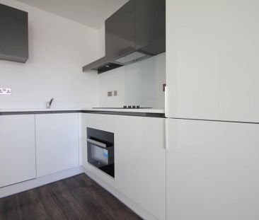 1 bedroom apartment to rent - Photo 4