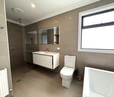 Updated Family Home - Photo 6