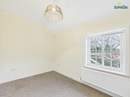 3 bedroom End of terrace house To Let - Photo 3