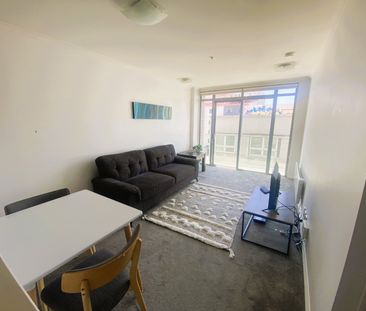 INNER CITY APARTMENT LIVING - Photo 5