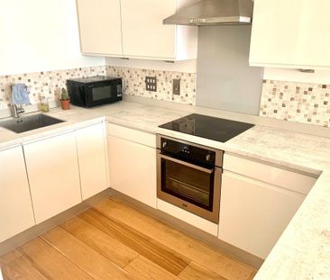 2 bedroom apartment to rent - Photo 6