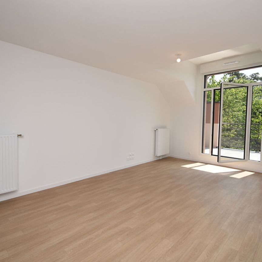 Location Appartement 4 pièces 73m² - Photo 1