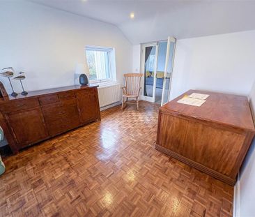 4 bedroom property to rent - Photo 1