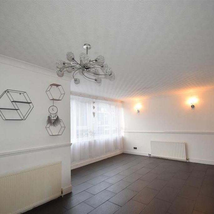 3 bedroom house to rent - Photo 1