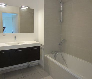 Location Appartement 6 pièces 59m² CHAMBERY 73000 - Photo 3