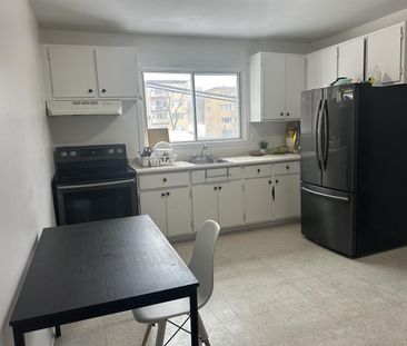 104 - 2110 Avenue Chapdelaine, Quebec - Photo 1