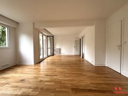 Location Appartement 5 pièces 122m² - Photo 5