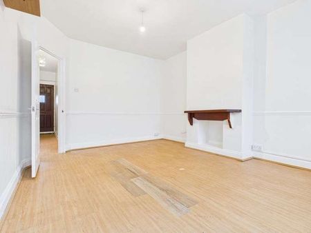 Coronation Buildings, Newhaven, East Sussex, BN9 - Photo 4