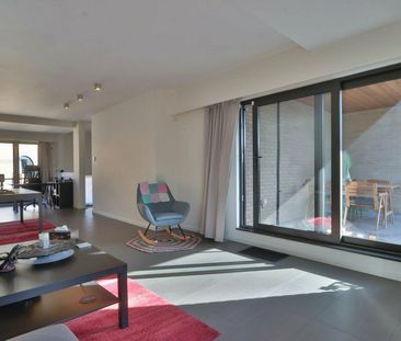 Duplex-appartement met 2 slaapkamers, zuidgericht terras en garage ... - Photo 1