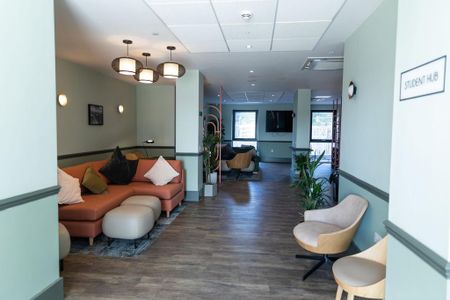 1 bedroom private hall to rent - Photo 2