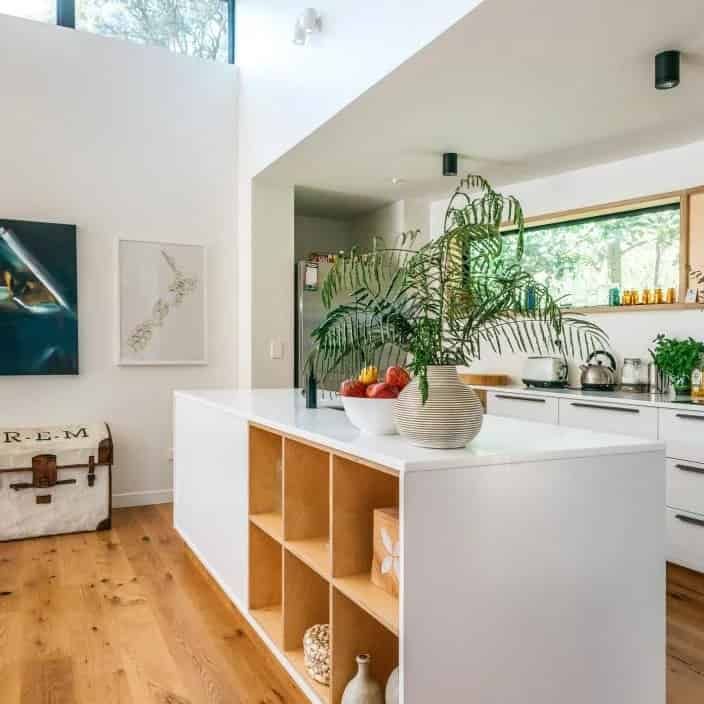 Modern Home in Oneroa - Photo 1