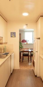 Outremont 3 1/2 et 4 1/2 – Chauffage, Balcon & Piscine inclus - Photo 3