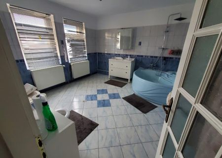 Inchiriez casa 5 camere zona Aradul Nou - ID : RH-42317-property - Fotografie 5