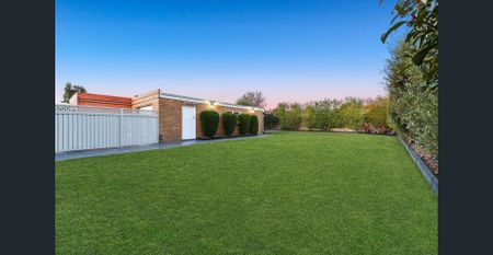 Perfectly positioned in the heart of Noble Park - Photo 4