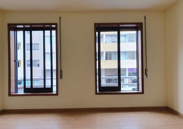 Apartamento T3 situado na zona residencial da Forca, em Aveiro.
