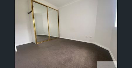 Well Sized Villa in Popular Location - Photo 5