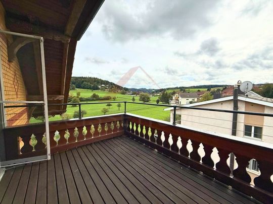 Luminous 4.5-room apartment in Grasswil- attractive with balcony and beautiful living comfort - Photo 1