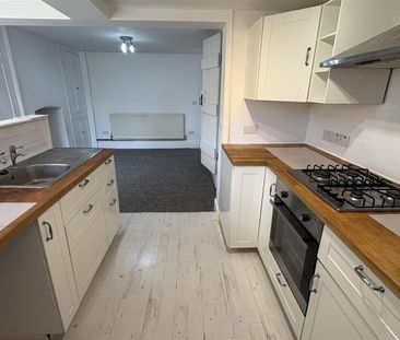 Old Brookend, Berkeley - Photo 1