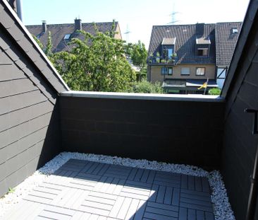 Schöne 2-Zimmer-Dachgeschosswohnung mit Balkon am Rotter See - Photo 3