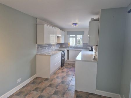 South Street, Crewkerne - Photo 5